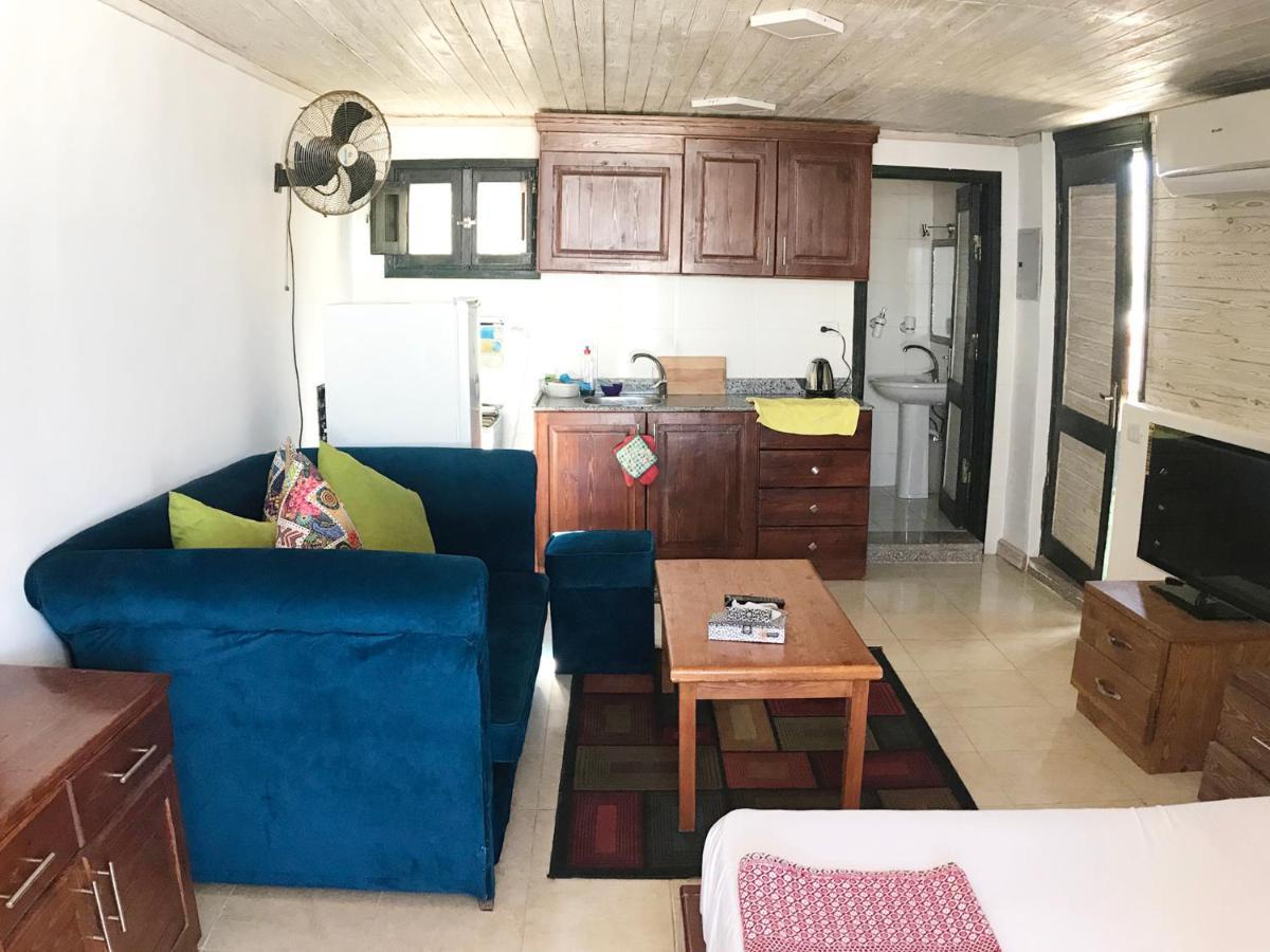 Station House Apartment Dahab Bagian luar foto