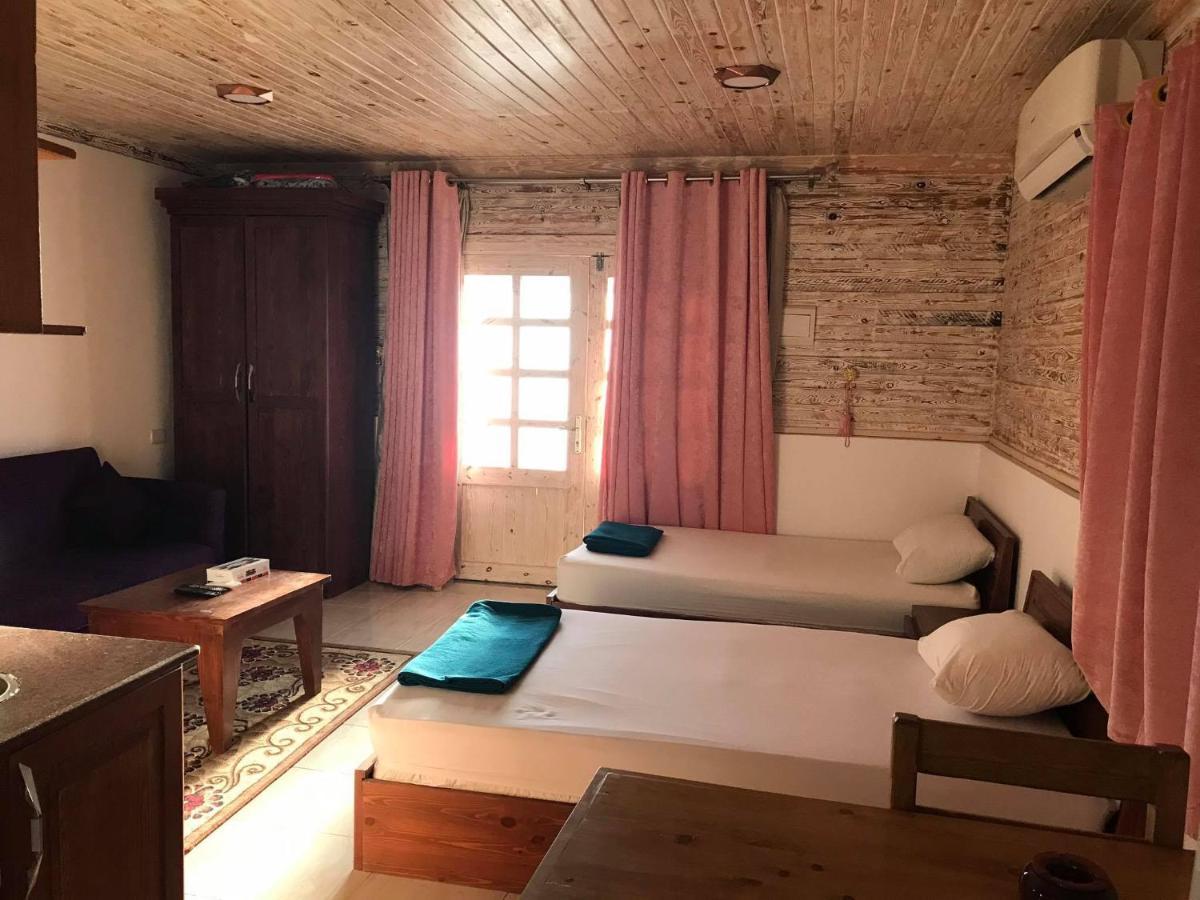 Station House Apartment Dahab Bagian luar foto