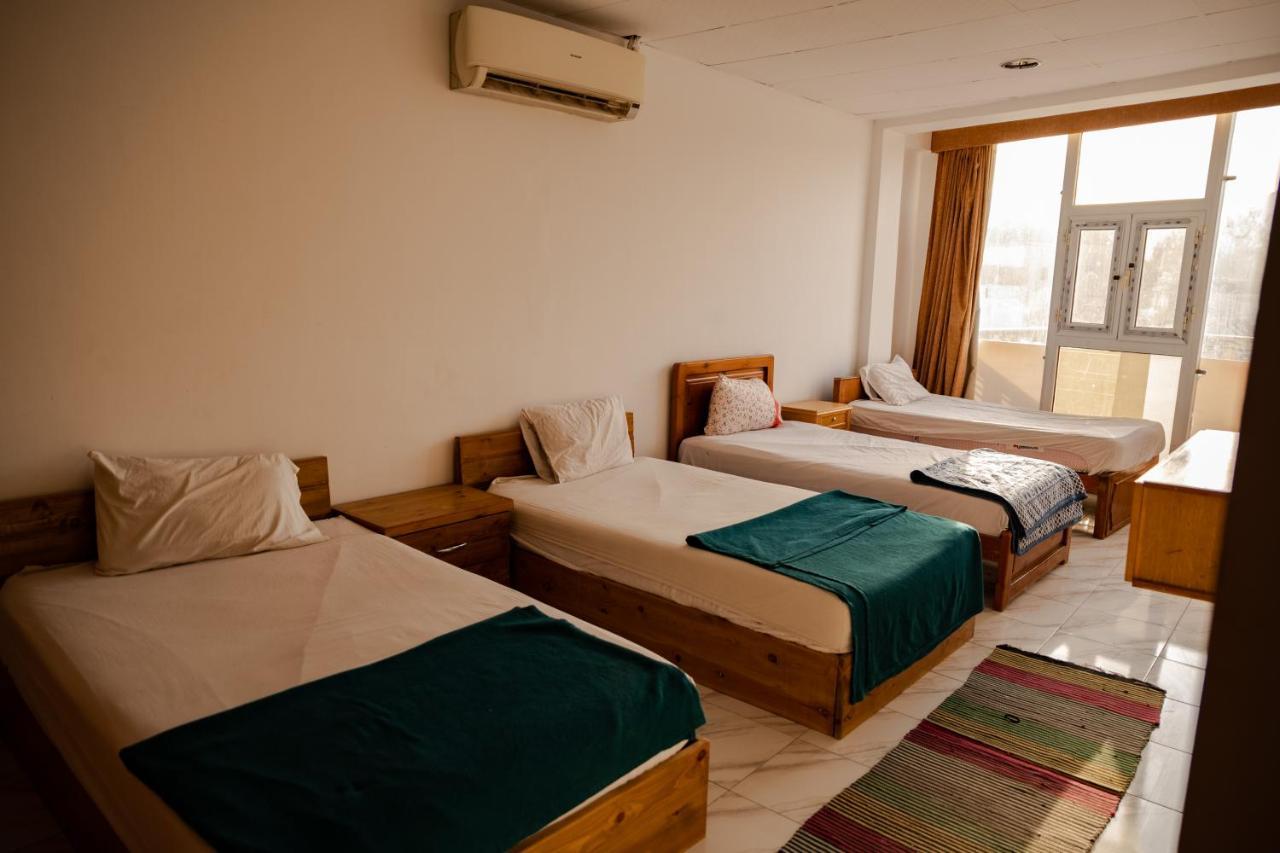Station House Apartment Dahab Bagian luar foto