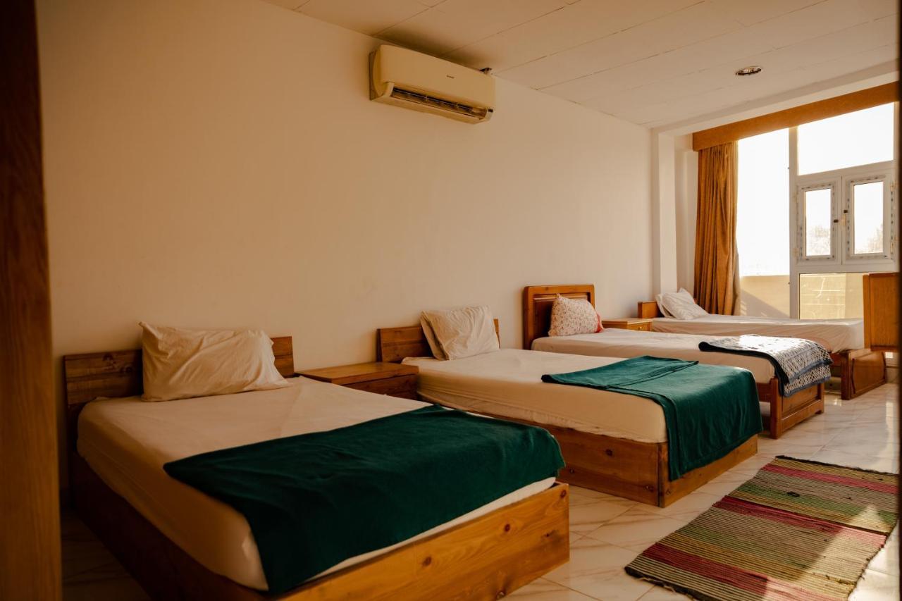 Station House Apartment Dahab Bagian luar foto