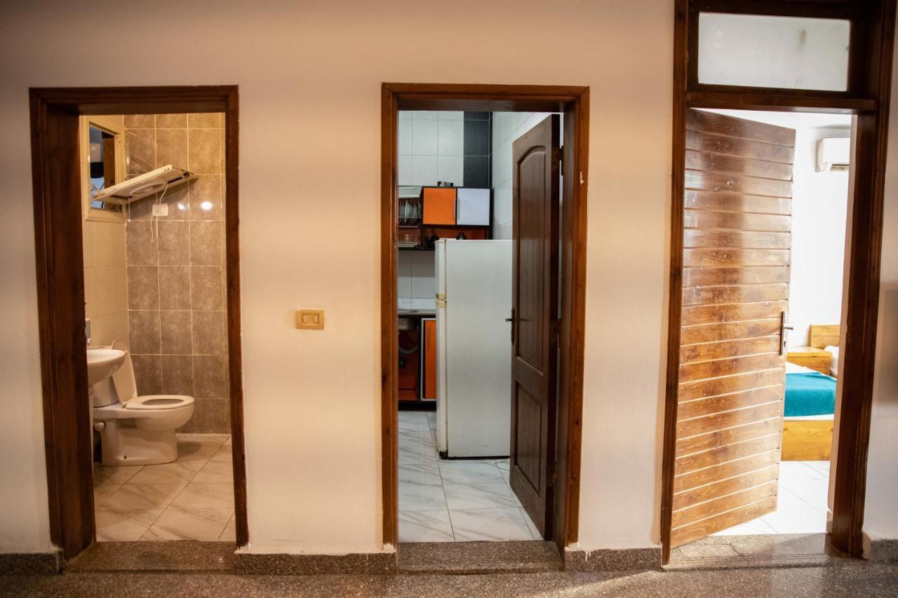 Station House Apartment Dahab Bagian luar foto