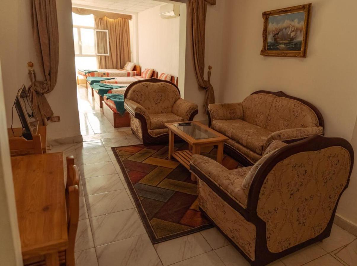 Station House Apartment Dahab Bagian luar foto
